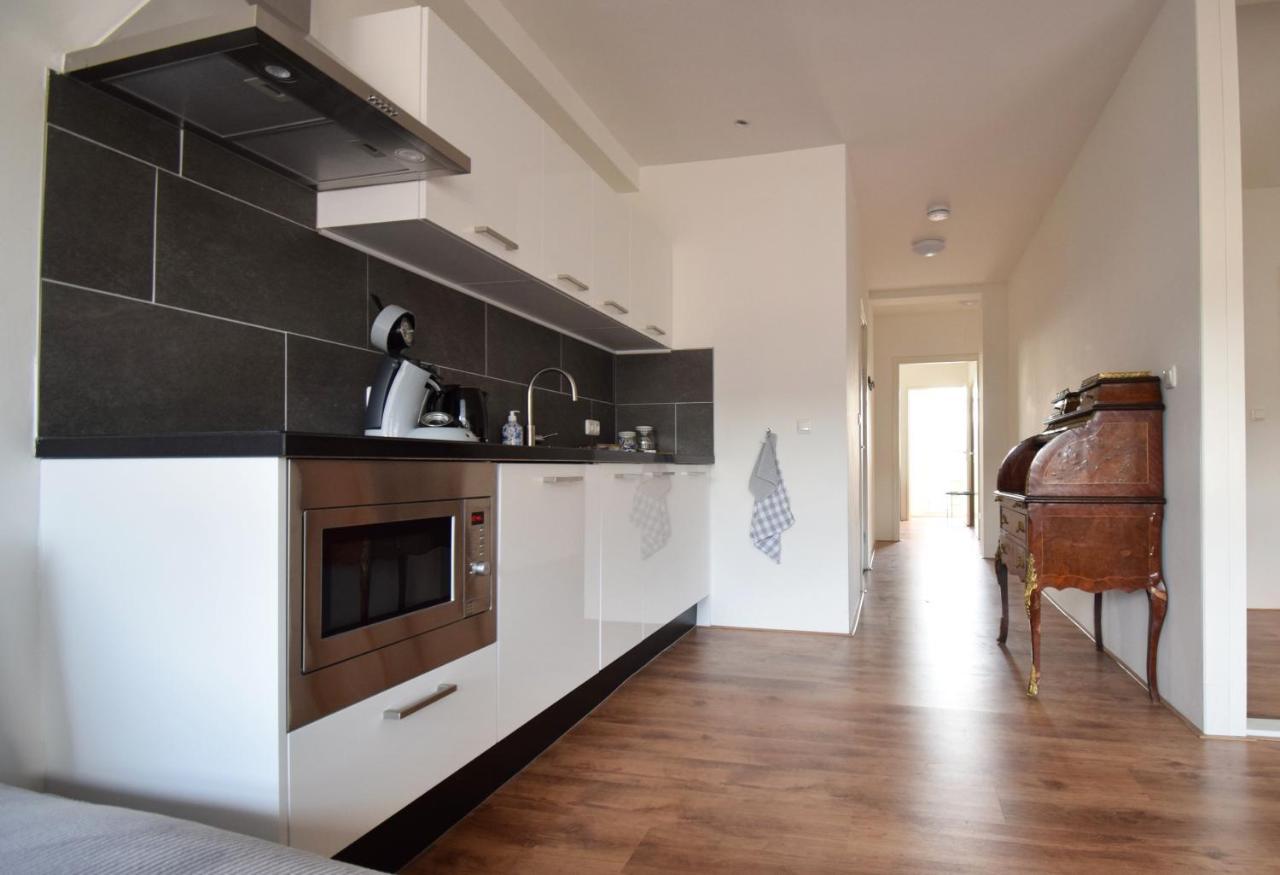 Bed & Breakfast De Barrels Apartment Groningen Exterior photo